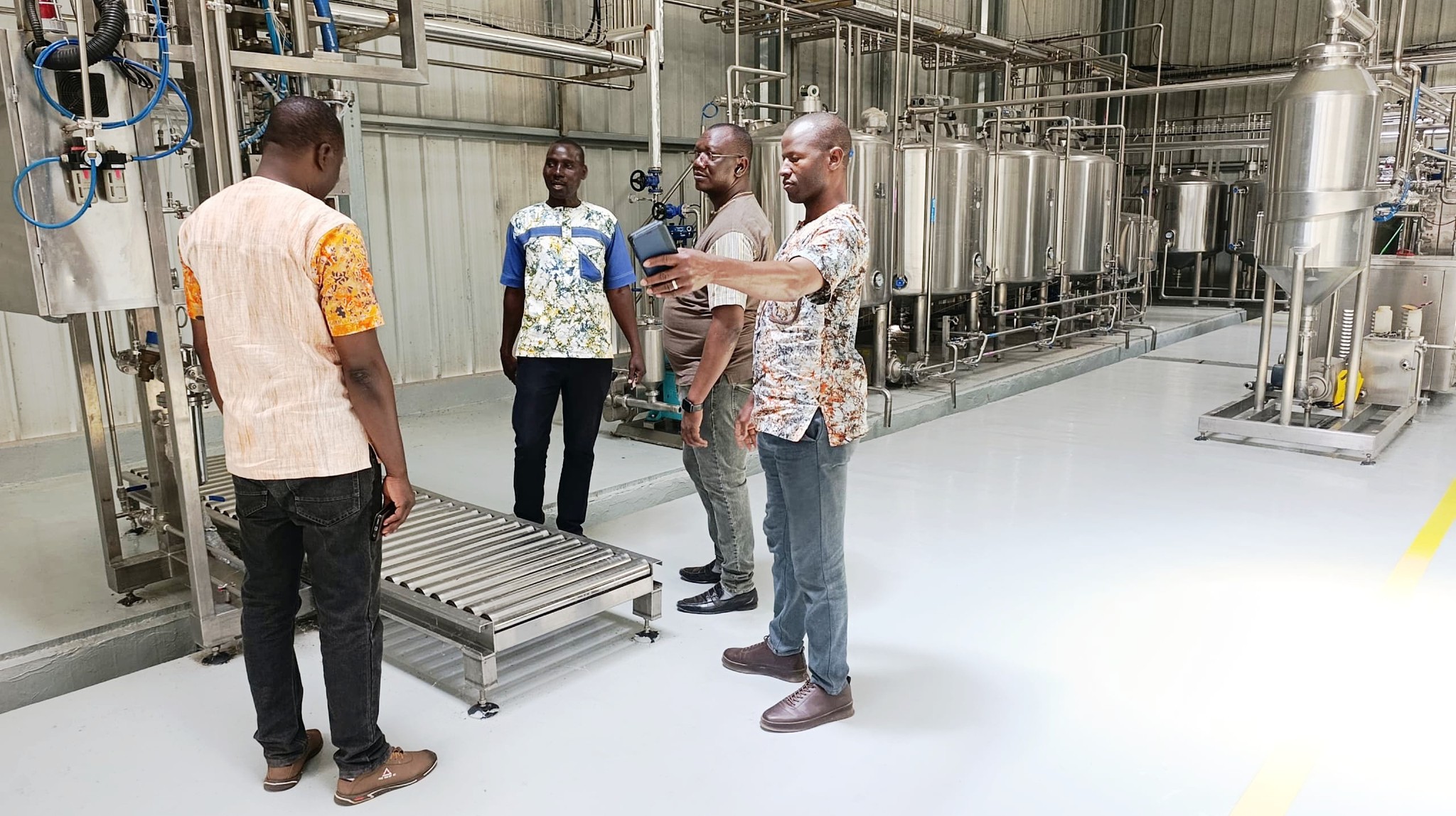 visite d'une unité de transformation de mangue à Niankologo
